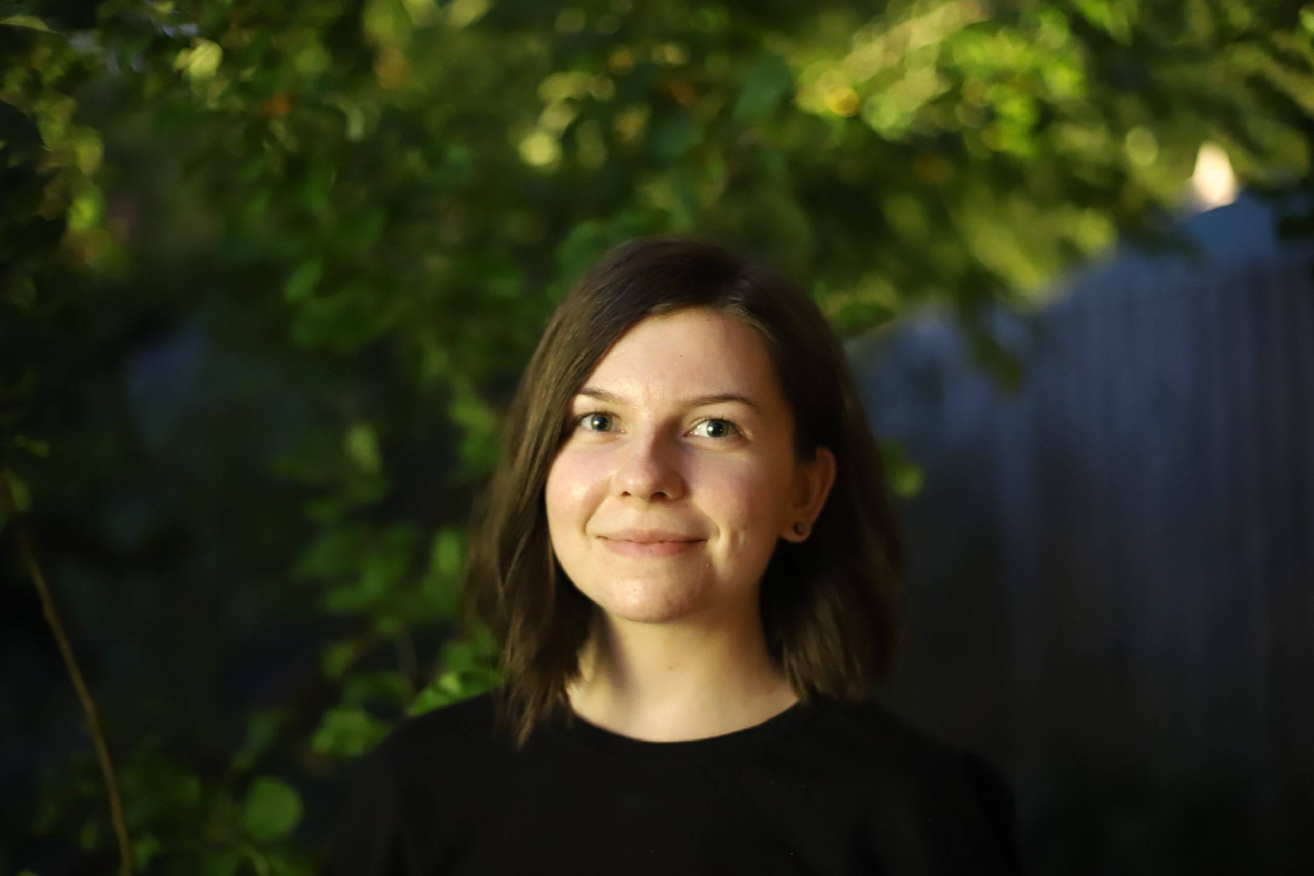 Portrait of Diana Vois