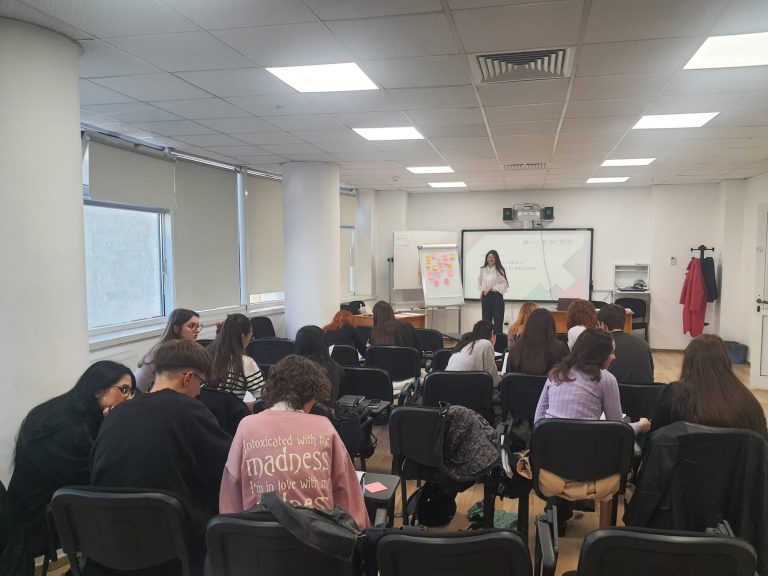 Students taking part in an ETH-TECH awareness-raising session on the ethical use of AI in education